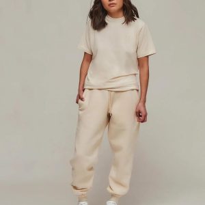 Loose T-Shrit Buttercream